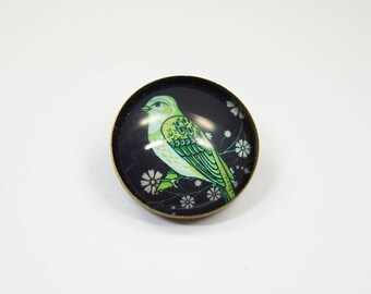 Brooch bird green