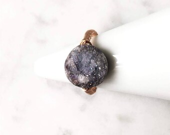 Rosegold Druzy ring - Violet druzy ring, Boho ring, drusy wire wrapped on rosegold fill ring, Ring size US 7& 3/4 , Geometric Boho Jewelry