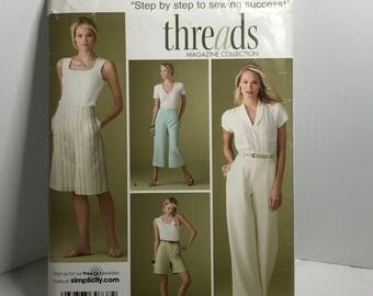 D259 Simplicity 3756, sewing pattern, pants, shorts, women's size 20 W - 28W uncut