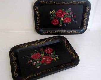 Set of 5 Vintage Mini Floral Rose Pattern Center and Gold Border Shabby Chic "Tip" Trays