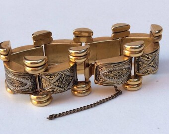 Large Vintage Gold Tone Spanish Damascene Toledo Ladies Bracelet - Costume Jewellery