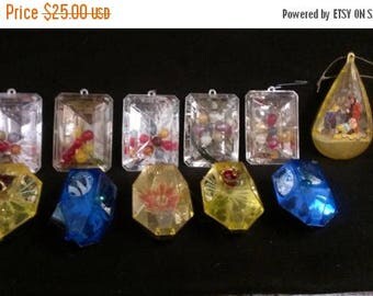 Lot of 11 Diorama Plastic Ornaments made in 1950's (542)