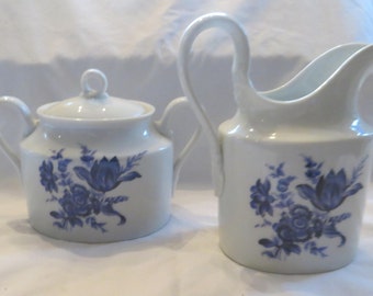 Richard Ginori Porcelain Creamer and Sugar
