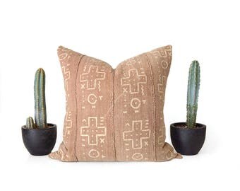 Mudcloth Pillow, Cream Mudcloth, African Mudcloth, Boho Mudcloth, Mud Cloth, Mudcloth Throw, Boho Decor, Tribal Pillow, Throw Pillow, Linen
