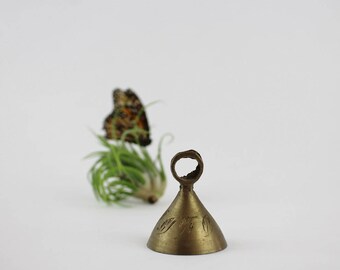 Vintage Brass Bell of India - Brass Prayer Bell with Small Handle - Small Brass Meditation Bell