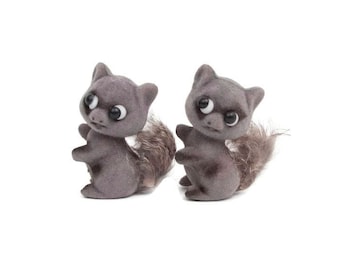 Vintage Flocked Squirrel figurines Gray Rabbit Fur Tails Set of 2 Made in Hong Kong Retro Toys Fuzzy Animal Toy Miniatures