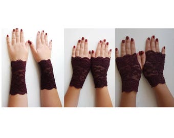 Burgundy red lace gloves fingerless, Ruby red short lace gloves, Maroon Short gothic gloves, red wine vampire gloves