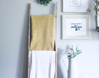 Wooden Blanket Ladder