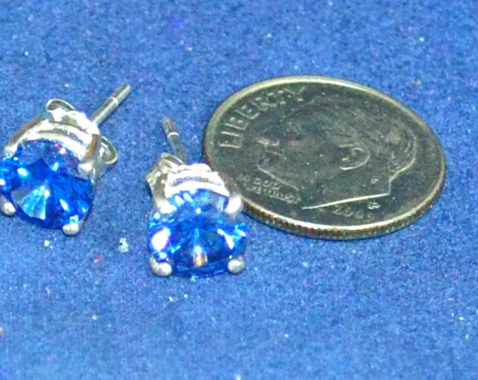 Blue Zircon Studs, 7mm Round, Natural, Set in Sterling Silver E1116