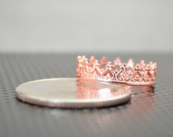 Dainty Rose Crown Ring, Princess Crown Ring, Princess Ring, Tiara Ring, Queen Ring, Rose Crown Ring, Rose Princess Ring, Rose Silver Ring