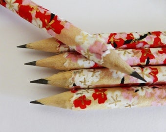 Washi wrapped Japanese pencils and felt pencil case. Set of 5 hand wrapped cherry blossom pencils. Teacher, Writer, Artist, Stationary gift.