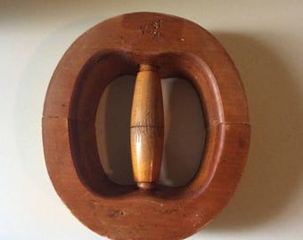 Wooden Millinery Hat Stretcher/7 1/4" Hat Stretcher/Antique Millinery Tools/Hat Retainer/Two Way Hat Stretcher/Millinery Display/Hatter Tool