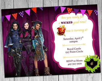 Mal, Evie, Uma Descendants Invitation, Descendants 2 Invitation