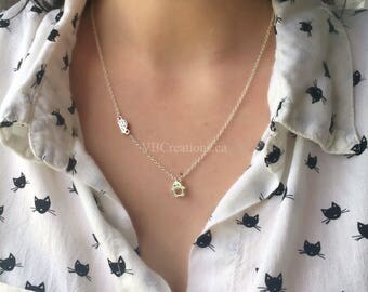 Penguin Necklace - Penguin et Igloo - Penguin Jewelry - Bird Necklace - Christmas Necklace - Christmas Gift - Silver - Gold - Sister Gift