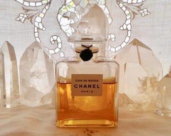 Chanel, Cuir de Russie, 60 ml. or 1 oz. Flacon, Pure Parfum Extrait, 1924, Paris, France ..