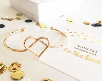 Heart "Tie the Knot" Bracelet - Bridesmaids Gifts - Bridal Party Gifts - Maid of Honor - Wedding Favors