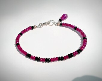 Minimalist bracelet, ruby and black bracelet