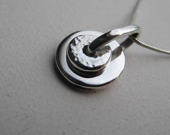 fidget spinner pendant