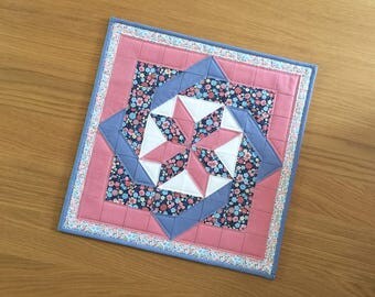Floral Table Topper, Quilted Table Topper, Mini Quilt, Pink Table Runner, Fabric Table Mat, Table Centrepiece, Candle Mat, Wall Hanging