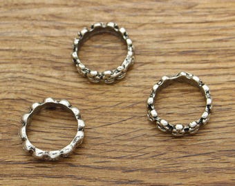 10pcs Skull Ring Charms Antique Silver Tone 22x22 6mm high cf1338