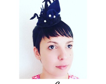 Blue and Black Mini Fascinator in Millinery Felt and Sinamay fabric and pearls.