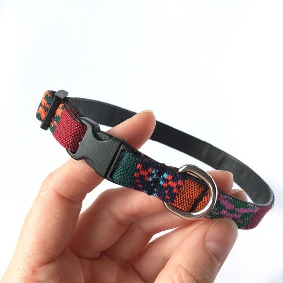 XS Dog collar 04 inches woven multicoloured pattern in
