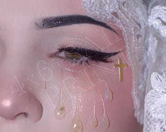 4x6 print of @MadisonnnAnne's 'Saint' makeup look