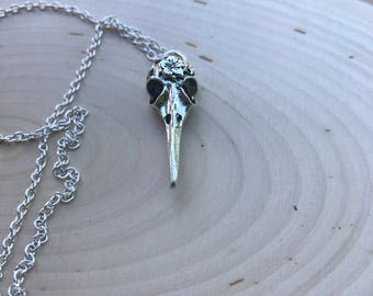 Raven skull silver necklace