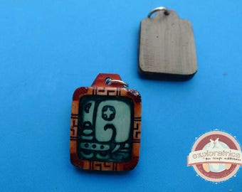 Pendant rectangle calendar maya 20x27mm