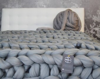 Chunky knit blankets, Super bulky extra thick Merino wool, Giant cable knitted bed cover, Mega large throw for sofas, couch, Christmas Gift