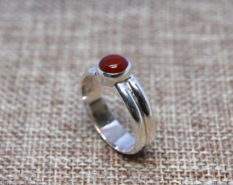 Carnelian and Sterling Silver Ring size 7