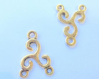 2 chandelier gold earrings (T56)