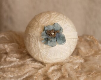 Blue Tieback, Headband