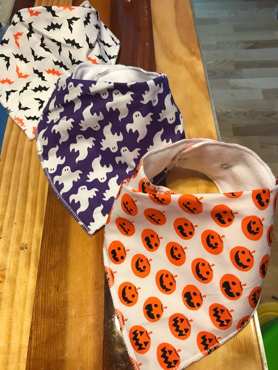 Halloween 3 Pack Bandanna Bib