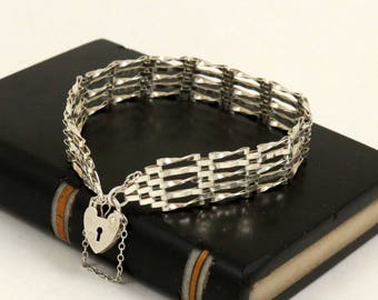 Vintage English Sterling Silver Gate Bracelet 5 Bar Link Bracelet Heart Padlock Clasp Heart Charm Heart Lock Heart Clasp Gate Link Bracelet