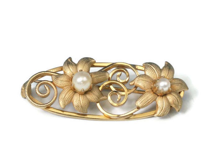 Cultured Pearl Oval Pin Brooch Flowers Gold Tone Vintage