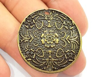 2 Antique Bronze Plated Pendant (34mm) G8402