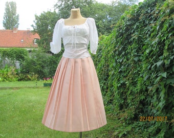 Pleated Skirt / Pleated Skirts / Skirt Vintage / Pink Pleated Skirt / Size UK14 X EUR42 / High Waisted Skirt