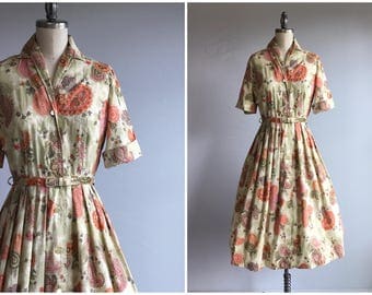 Vintage 1950s Dress / 50s Paisley Floral Print Cotton Shirtdress with Pleated Circle Skirt and Belt