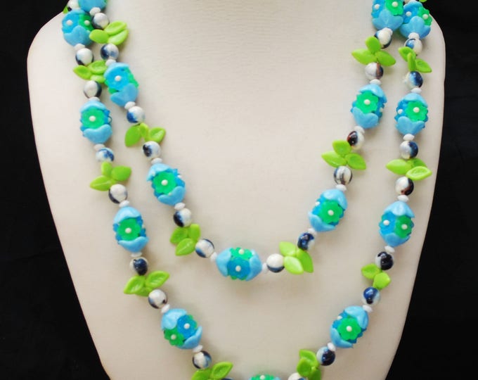 Vintage Green Blue flower necklace - Lucite plastic beads - signed Empire - long opera length necklace 50 inches