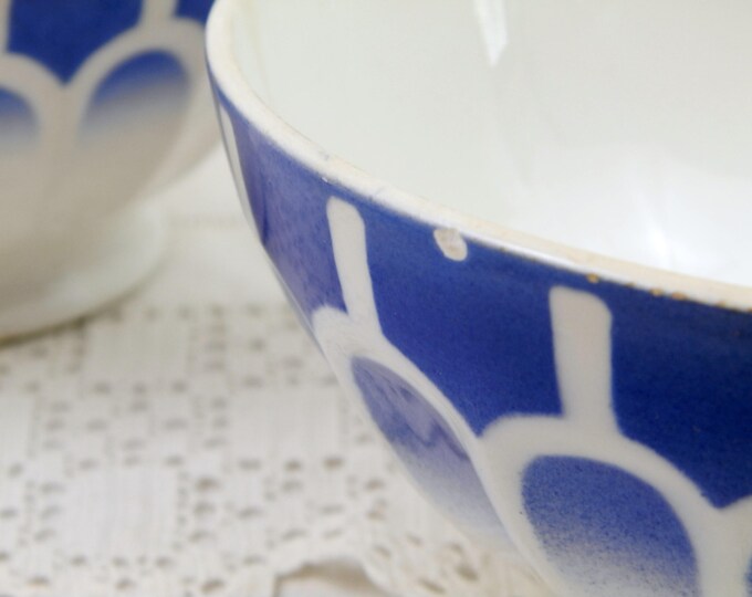 Antique Large Blue and White Coffee Bowls with Scalloped Sides from France, French Farmhouse Ceramic Café au Lait Bowls, Country Latte Bowl Antique Large Blue and White Coffee Bowls with Scalloped Sides from France, French Farmhouse Ceramic Café au Lait Bowls, Country Latte Bowl