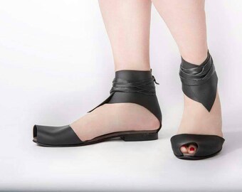 CIJ SALE Black peep toe sandals, Woman Leather peep toe shoes, Flat black woman sandals, Lace up woman's shoes, Bohemian leather sandals