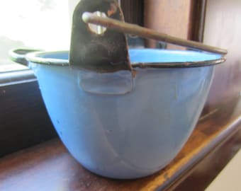 Vintage Blue Enamel Pail/Blue Enamel Bucket/ Antique Pail/Handled Pail/Bucket With Pour Spout/Farmhouse Decor/Farmhouse Kitchen/Rustic Pail