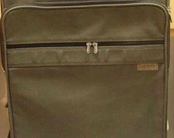 Vintage Briggs and Riley Olive Green Ballistic Nylon Rolling Suitcase Garment Bag 28 Inch Large Upright Rolling Suitcase Soft Case