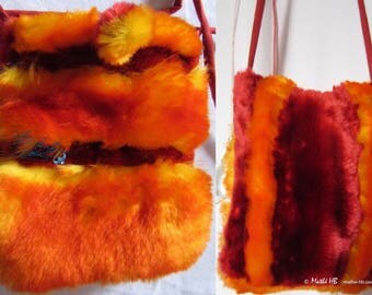 sac pochette à bandoulière, orange jaune rouge, fausse-fourrure collector, original soirée fête hiver, cadeau anniversaire et noël nouvel-an