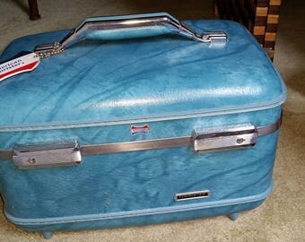 Vintage American Tourister Train Case, Turquoise