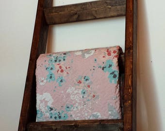 Wood Blanket Ladder Rack, Quilt Ladder, Handmade Quilt Ladder, Towel Ladder, Farmhouse, Rustic Ladder, Shabby Chic Deco, Dorm Decor, Gift