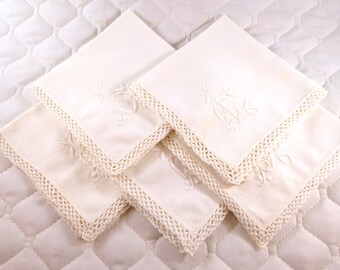Vintage embroidered linen napkins - set of 5