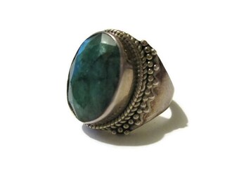 Vintage Silver & Emerald Ring SZ 5