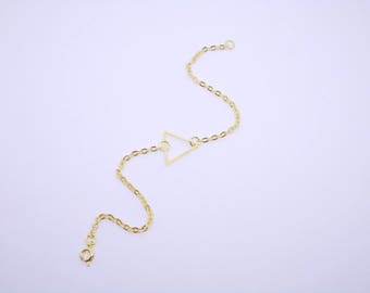Triangle bracelet. Gold. Silver. Geometric bracelet. Everyday bracelet.